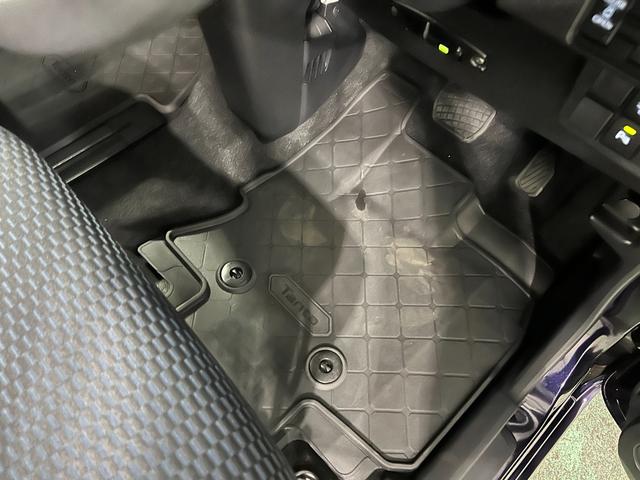タントカスタムＸ　走行１１１５６キロ／クリアランスソナー／ナビ一年保証・走行距離無制限走行１１１５６キロ　フルセグナビ　ブルートゥース　バックカメラ　ドラレコ　ＥＴＣ　クリアランスソナー　オートライト　ＬＥＤヘッドライト　シートヒーター　両側電動スライドドア（埼玉県）の中古車