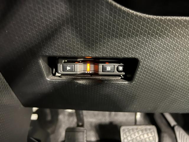 タントカスタムXセレクション 走行4748キロ/ナビ/全周囲カメラ1年保証距離無制限 走行距離4748キロ 純正フルセグナビ パノラマモニター 純正マット サイドエアバッグ LEDヘッドランプ アイドリングストップ シートヒーター 両側電動スライドドア キーフリー(埼玉県)の中古車