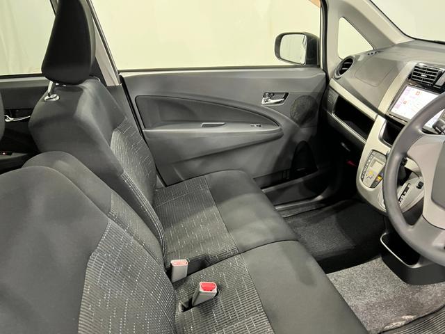 ムーヴカスタム　Ｘ　ＳＡ　走行６４１８２キロ／ワンセグナビ／マット１年保証距離無制限　走行距離６４１８２キロ　ワンセグナビ　純正マット　助手席エアバッグ　オートライト　ＬＥＤヘッドランプ　アイドリングストップ　電動格納式ドアミラー　プッシュボタンスタート　キーフリー（埼玉県）の中古車