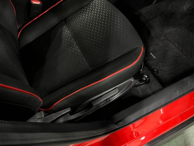 ロッキーＧ　車検整備付／走行３６９７３キロ／純正フルセグナビドラレコ１年保証距離無制限　走行距離３６９７３キロ　純正フルセグナビ　パノラマモニター　ドラレコ　純正マット　サイドエアバッグ　ＬＥＤヘッドランプ　アイドリングストップ　シートヒーター　オート格納式ドアミラー（埼玉県）の中古車