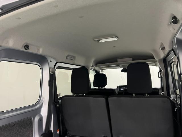 ハイゼットカーゴクルーズ 4WD/走行30251キロ/オートライト/マット1年保証距離無制限 走行距離30251キロ フロアマット 助手席エアバッグ クリアランスソナー オートライト アイドリングストップ 電動格納式ドアミラー(埼玉県)の中古車
