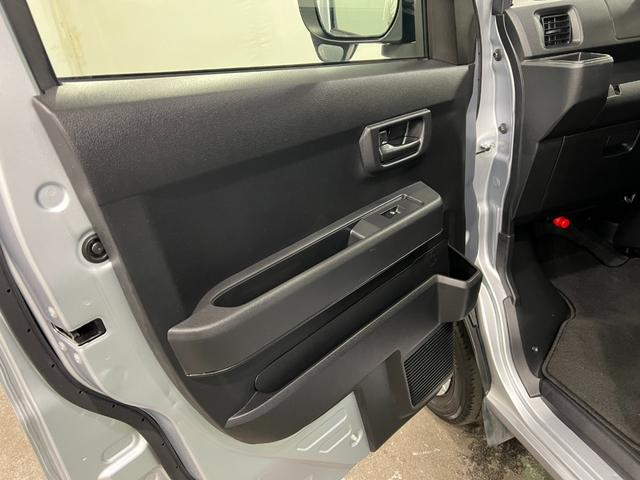 ハイゼットカーゴクルーズ 4WD/走行30251キロ/オートライト/マット1年保証距離無制限 走行距離30251キロ フロアマット 助手席エアバッグ クリアランスソナー オートライト アイドリングストップ 電動格納式ドアミラー(埼玉県)の中古車