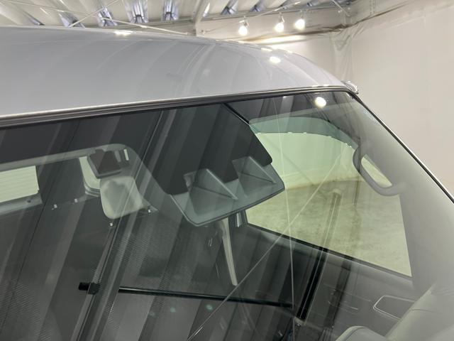 ハイゼットカーゴクルーズ 4WD/走行30251キロ/オートライト/マット1年保証距離無制限 走行距離30251キロ フロアマット 助手席エアバッグ クリアランスソナー オートライト アイドリングストップ 電動格納式ドアミラー(埼玉県)の中古車