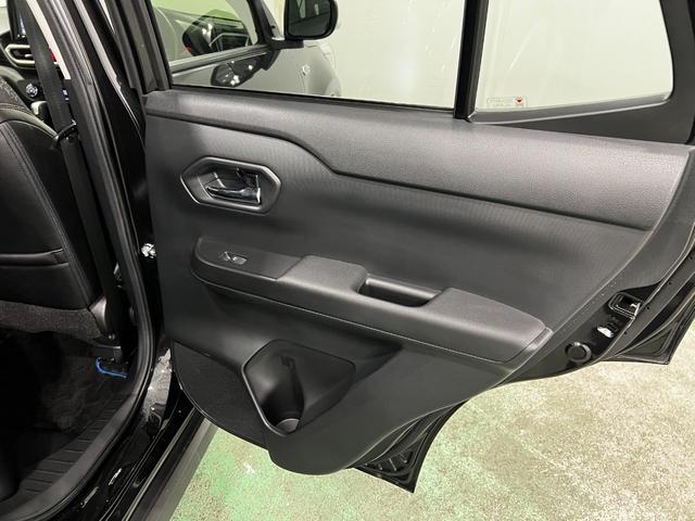 ロッキープレミアムG HEV 走行54157キロ/修復歴/9型ナビ1年保証・走行距離無制限 フルセグナビ 全周囲カメラ Bluetooth ドラレコ ETC サイドエアバック クリアランスソナー オートライト LEDヘッドライト シートヒーター(埼玉県)の中古車