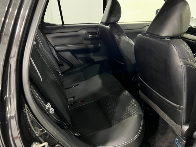 ロッキープレミアムG HEV 走行54157キロ/修復歴/9型ナビ1年保証・走行距離無制限 フルセグナビ 全周囲カメラ Bluetooth ドラレコ ETC サイドエアバック クリアランスソナー オートライト LEDヘッドライト シートヒーター(埼玉県)の中古車
