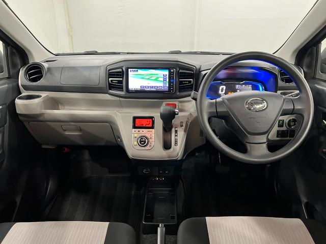 ミライースG SAIII 車検整備付/走行28095キロ/ナビBカメラ1年保証距離無制限 走行距離28095キロ フルセグナビ バックカメラ ブルートゥース 純正マット 助手席エアバッグ LEDヘッドランプ アイドリングストップ シートヒーター プッシュボタンスタート(埼玉県)の中古車