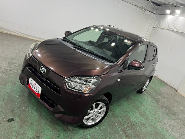 ミライースG SAIII 車検整備付/走行28095キロ/ナビBカメラ1年保証距離無制限 走行距離28095キロ フルセグナビ バックカメラ ブルートゥース 純正マット 助手席エアバッグ LEDヘッドランプ アイドリングストップ シートヒーター プッシュボタンスタート(埼玉県)の中古車