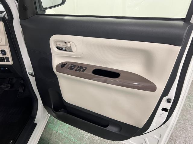 ムーヴキャンバスＧメイクアップリミテッド　ＳＡIII　走行２７９０９キロフルセグナビ　Ｂｌｕｅｔｏｏｔｈ　ＥＴＣ　全周囲カメラ　サイドエアバック　オートライト　ＬＥＤヘッドライト　シートヒーター　両側電動スライドドア　１年保証・走行距離（埼玉県）の中古車