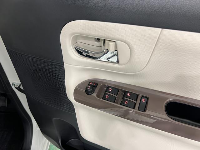 ムーヴキャンバスＧメイクアップリミテッド　ＳＡIII　走行２７９０９キロフルセグナビ　Ｂｌｕｅｔｏｏｔｈ　ＥＴＣ　全周囲カメラ　サイドエアバック　オートライト　ＬＥＤヘッドライト　シートヒーター　両側電動スライドドア　１年保証・走行距離（埼玉県）の中古車
