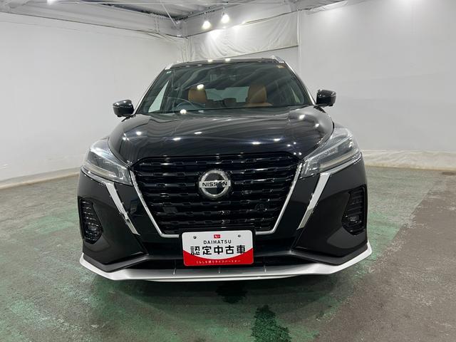 キックスＸ　ツートーンインテリアエディション　走行３５５２４キロ１年保証距離無制限　走行距離３５５２４キロ　フルセグナビ　全周囲カメラ　ドラレコ　純正マット　サイドエアバッグ　ＬＥＤヘッドランプ　シートヒーター　電動格納式ドアミラー　キーフリー（埼玉県）の中古車