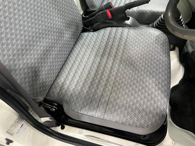 ハイゼットトラックエアコン・パワステスペシャルVS 走行39050キロ1年保証・走行距離無制限 車検整備付 MT 4WD AMFMラジオ 純正ゴムマット 板キー 荷台灯 エアコン パワステ(埼玉県)の中古車