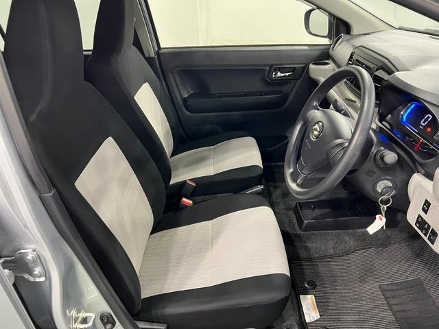 ミライースX SAIII 走行21111キロ/CDチューナー/マット1年保証距離無制限 走行距離21111キロ CDチューナー 純正カーペットマット 助手席エアバッグ クリアランスソナー LEDヘッドランプ アイドリングストップ 電動格納式ドアミラー キーフリー(埼玉県)の中古車