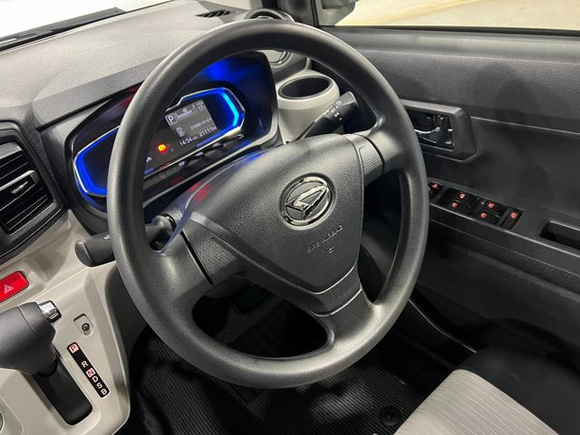 ミライースX SAIII 走行21111キロ/CDチューナー/マット1年保証距離無制限 走行距離21111キロ CDチューナー 純正カーペットマット 助手席エアバッグ クリアランスソナー LEDヘッドランプ アイドリングストップ 電動格納式ドアミラー キーフリー(埼玉県)の中古車