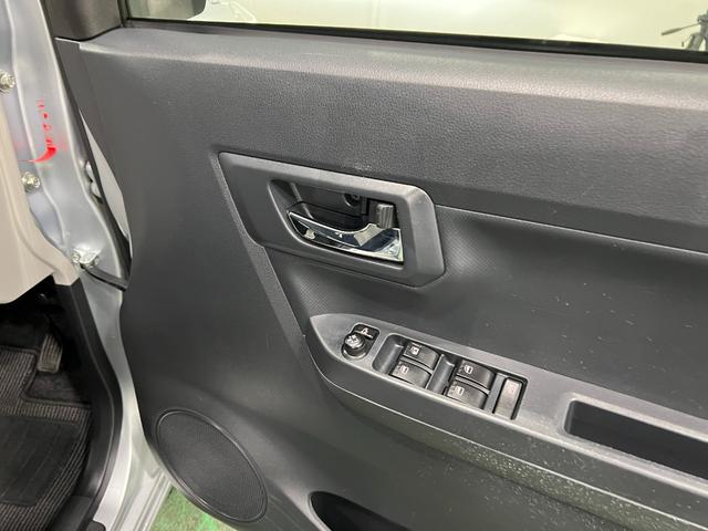 ミライースX SAIII 走行21111キロ/CDチューナー/マット1年保証距離無制限 走行距離21111キロ CDチューナー 純正カーペットマット 助手席エアバッグ クリアランスソナー LEDヘッドランプ アイドリングストップ 電動格納式ドアミラー キーフリー(埼玉県)の中古車