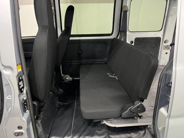 ハイゼットカーゴデラックスＳＡIII　車検整備付／５８１９８キロ／ナビ１年保証距離無制限　走行距離５８１９８キロ　フルセグナビ　バックカメラ　ブルートゥース　ドラレコ　純正マット　アイドリングストップ（埼玉県）の中古車