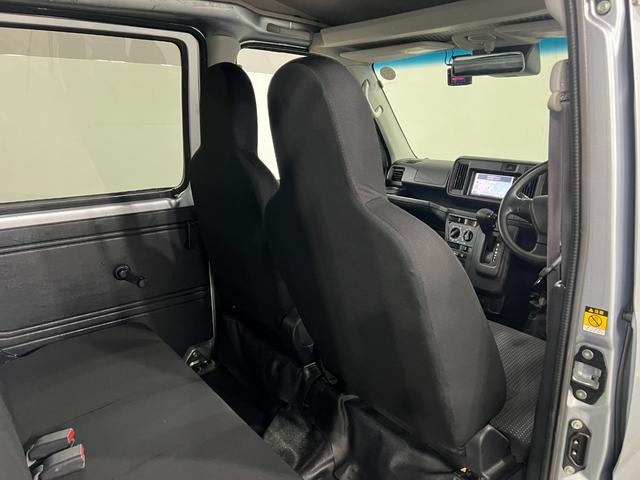 ハイゼットカーゴデラックスＳＡIII　車検整備付／５８１９８キロ／ナビ１年保証距離無制限　走行距離５８１９８キロ　フルセグナビ　バックカメラ　ブルートゥース　ドラレコ　純正マット　アイドリングストップ（埼玉県）の中古車