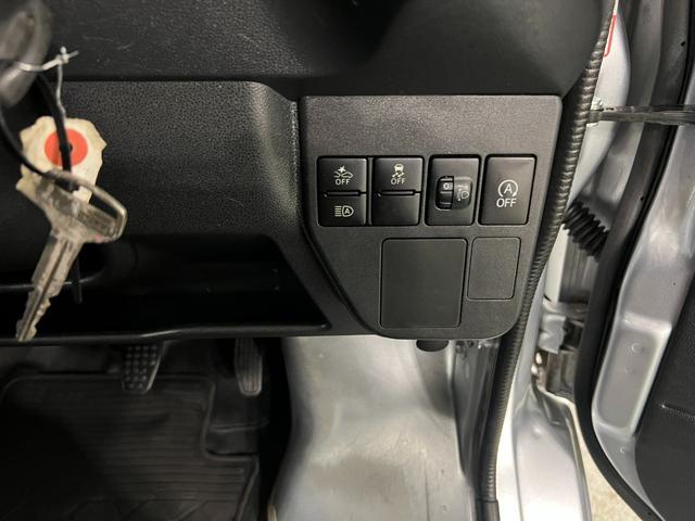 ハイゼットカーゴデラックスＳＡIII　車検整備付／５８１９８キロ／ナビ１年保証距離無制限　走行距離５８１９８キロ　フルセグナビ　バックカメラ　ブルートゥース　ドラレコ　純正マット　アイドリングストップ（埼玉県）の中古車