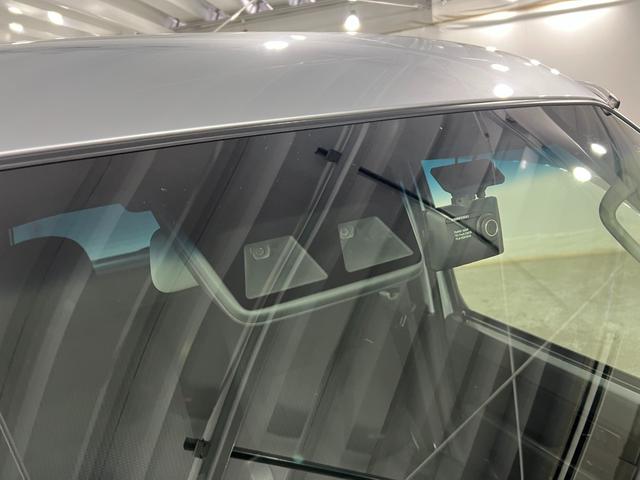 ハイゼットカーゴデラックスＳＡIII　車検整備付／５８１９８キロ／ナビ１年保証距離無制限　走行距離５８１９８キロ　フルセグナビ　バックカメラ　ブルートゥース　ドラレコ　純正マット　アイドリングストップ（埼玉県）の中古車