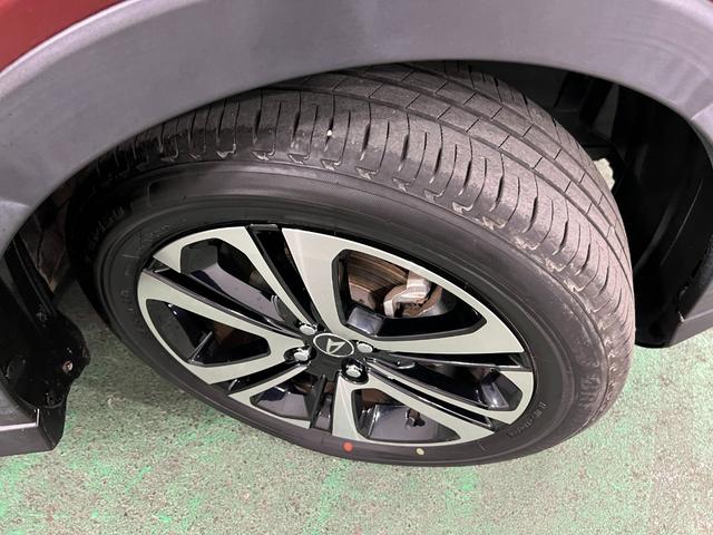 ロッキープレミアムＧ　走行３７０１２キロ／雹害／ナビ／バックカメラ１年保証・走行距離無制限　ブルートゥース　ＥＴＣ　ドラレコ　　サイドエアバック　クリアランスソナー　オートマチックハイビーム　オートライト　ＬＥＤヘッドライト　シートヒーター（埼玉県）の中古車