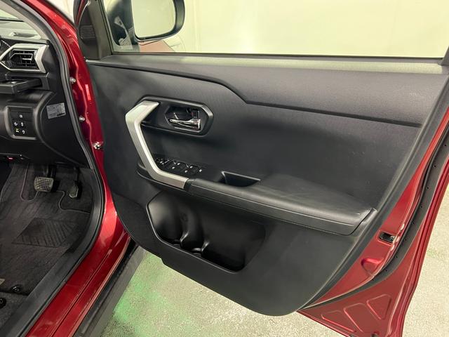 ロッキープレミアムＧ　走行３７０１２キロ／雹害／ナビ／バックカメラ１年保証・走行距離無制限　ブルートゥース　ＥＴＣ　ドラレコ　　サイドエアバック　クリアランスソナー　オートマチックハイビーム　オートライト　ＬＥＤヘッドライト　シートヒーター（埼玉県）の中古車