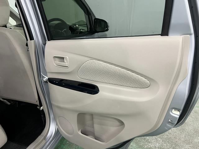 デイズX 4WD/走行70066キロ/CDチューナー/純正マット1年保証距離無制限 走行距離70066キロ 4WD CDチューナー 純正カーペットマット 助手席エアバッグ アイドリングストップ 電動格納式ドアミラー(埼玉県)の中古車
