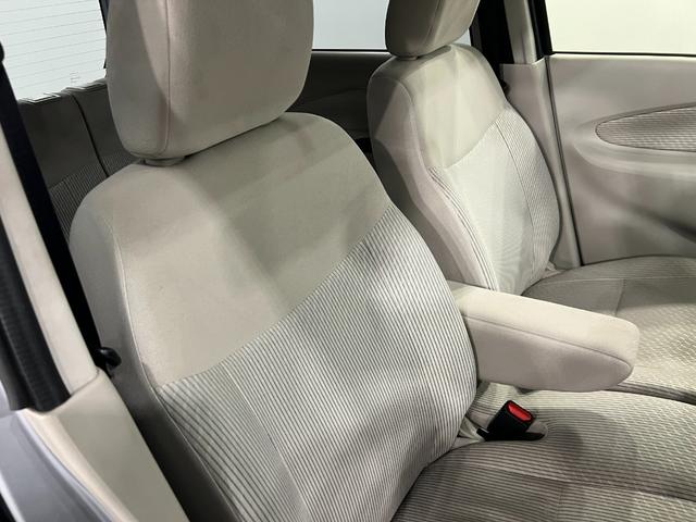 デイズX 4WD/走行70066キロ/CDチューナー/純正マット1年保証距離無制限 走行距離70066キロ 4WD CDチューナー 純正カーペットマット 助手席エアバッグ アイドリングストップ 電動格納式ドアミラー(埼玉県)の中古車