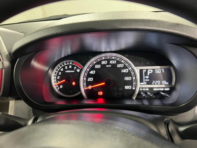 パッソモーダ　Ｓ　走行２２０１８キロ／車検整備付／ナビ一年保証・走行距離無制限　助手席エアバック　純正カーペットマット　ワンセグナビ　ブルートゥース　バックカメラ　ＬＥＤヘッドライト　ベンチシート（埼玉県）の中古車