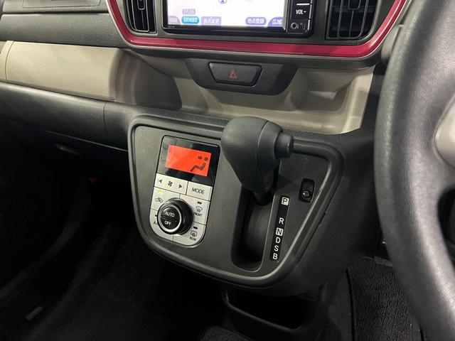 パッソモーダ　Ｓ　走行２２０１８キロ／車検整備付／ナビ一年保証・走行距離無制限　助手席エアバック　純正カーペットマット　ワンセグナビ　ブルートゥース　バックカメラ　ＬＥＤヘッドライト　ベンチシート（埼玉県）の中古車