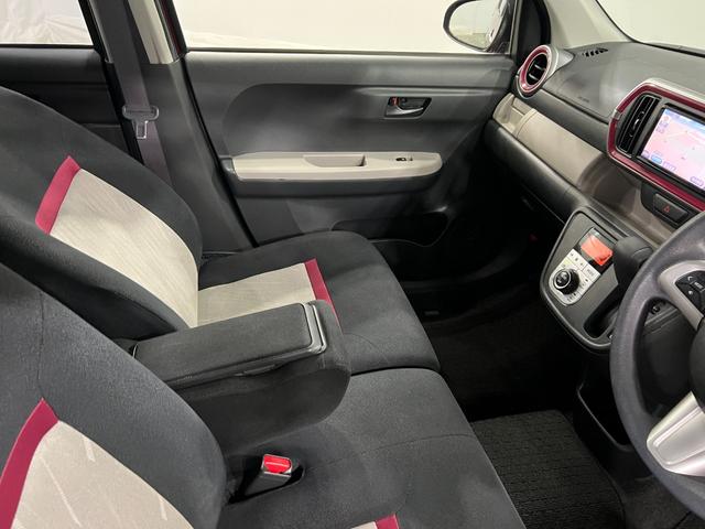 パッソモーダ　Ｓ　走行２２０１８キロ／車検整備付／ナビ一年保証・走行距離無制限　助手席エアバック　純正カーペットマット　ワンセグナビ　ブルートゥース　バックカメラ　ＬＥＤヘッドライト　ベンチシート（埼玉県）の中古車