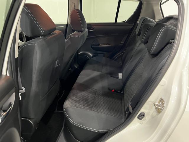 スイフトＲＳ−ＤＪＥ　走行６４１９５キロ／ナビ／ドラレコ／ＥＴＣ１年保証・走行距離無制限　フルセグナビ　Ｂｌｕｅｔｏｏｔｈ　ドラレコ　ＥＴＣ　オートライト　ＨＩＤヘッドライト　アイドリングストップ（埼玉県）の中古車