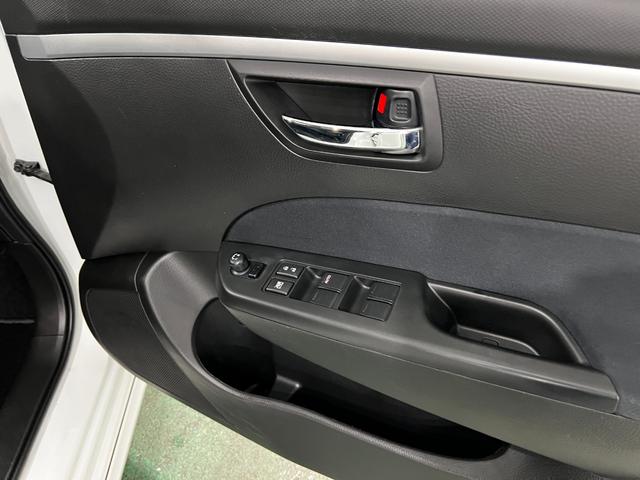 スイフトＲＳ−ＤＪＥ　走行６４１９５キロ／ナビ／ドラレコ／ＥＴＣ１年保証・走行距離無制限　フルセグナビ　Ｂｌｕｅｔｏｏｔｈ　ドラレコ　ＥＴＣ　オートライト　ＨＩＤヘッドライト　アイドリングストップ（埼玉県）の中古車