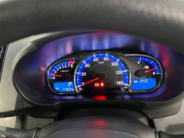 ムーヴカスタム X SA 走行47834キロ/CDチューナー1年保証距離無制限 走行距離47834キロ CDチューナー 純正マット 助手席エアバッグ LEDヘッドランプ アイドリングストップ 電動格納式ドアミラー プッシュボタンスタート(埼玉県)の中古車