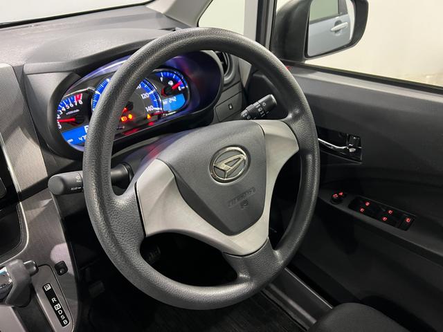 ムーヴカスタム X SA 走行47834キロ/CDチューナー1年保証距離無制限 走行距離47834キロ CDチューナー 純正マット 助手席エアバッグ LEDヘッドランプ アイドリングストップ 電動格納式ドアミラー プッシュボタンスタート(埼玉県)の中古車