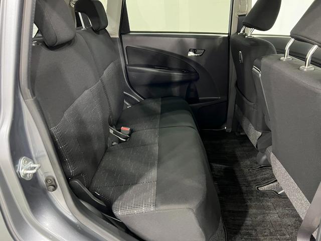 ムーヴカスタム X SA 走行47834キロ/CDチューナー1年保証距離無制限 走行距離47834キロ CDチューナー 純正マット 助手席エアバッグ LEDヘッドランプ アイドリングストップ 電動格納式ドアミラー プッシュボタンスタート(埼玉県)の中古車