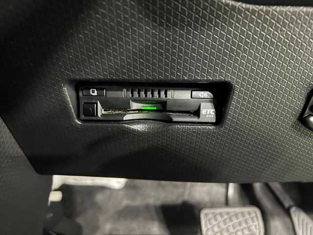 タントカスタムＸ　走行２２３２７キロ／フルセグナビ／ドラレコ１年保証距離無制限　走行距離２２３２７キロ　フルセグナビ　バックカメラ　ドラレコ　純正マット　サイドエアバッグ　ＬＥＤヘッドランプ　シートヒーター　両側電動スライドドア　オート格納式ドアミラー（埼玉県）の中古車