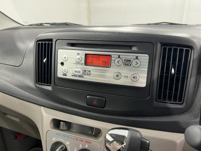 ミライースX 雹害 走行61169キロ CDチューナー 純正マット1年保証距離無制限 助手席エアバッグ アイドリングストップ マニュアルエアコン キーレスエントリー ドリンクホルダー(埼玉県)の中古車