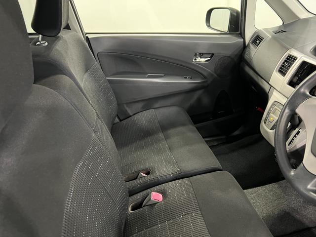 ムーヴカスタム　Ｘ　走行３３３２９キロ／ＨＩＤヘッドライト一年保証・走行距離無制限　助手席エアバック　ＥＴＣ　純正カーペットマット　ＨＩＤヘッドライト　アイドリングストップ　ベンチシート（埼玉県）の中古車
