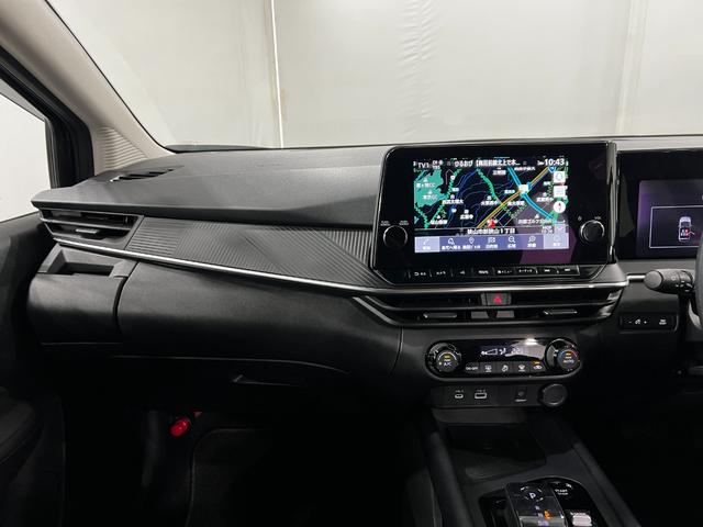 ノートX 走行5662キロ/ナビ/全周囲カメラ1年保証・走行距離無制限 Bluetooth サイドエアバック オートライト LEDヘッドライト 助手席エアバック 純正カーペットマット(埼玉県)の中古車
