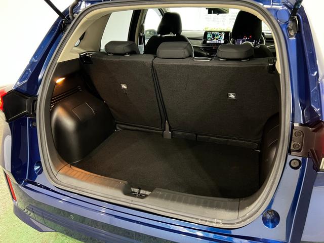ノートX 走行5662キロ/ナビ/全周囲カメラ1年保証・走行距離無制限 Bluetooth サイドエアバック オートライト LEDヘッドライト 助手席エアバック 純正カーペットマット(埼玉県)の中古車