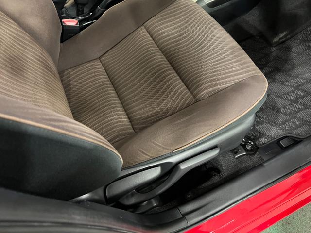 アクアG 走行77996キロ/車検整備付/フルセグナビ1年保証・走行距離無制限 助手席エアバック ETC 純正カーペットマット ブルートゥース オートライト LEDヘッドライト(埼玉県)の中古車