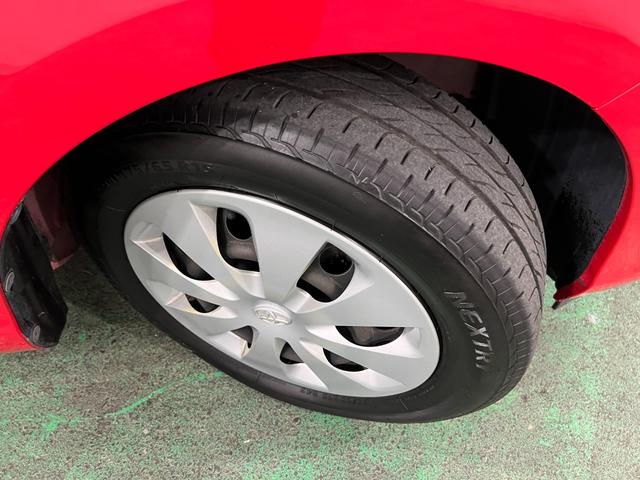 アクアG 走行77996キロ/車検整備付/フルセグナビ1年保証・走行距離無制限 助手席エアバック ETC 純正カーペットマット ブルートゥース オートライト LEDヘッドライト(埼玉県)の中古車