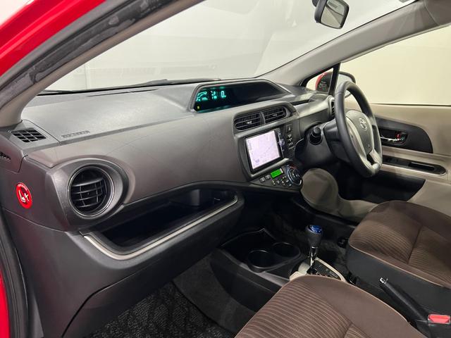 アクアG 走行77996キロ/車検整備付/フルセグナビ1年保証・走行距離無制限 助手席エアバック ETC 純正カーペットマット ブルートゥース オートライト LEDヘッドライト(埼玉県)の中古車