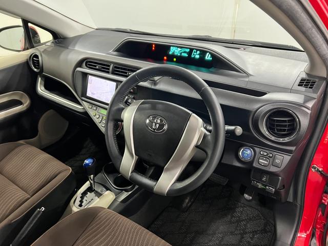 アクアG 走行77996キロ/車検整備付/フルセグナビ1年保証・走行距離無制限 助手席エアバック ETC 純正カーペットマット ブルートゥース オートライト LEDヘッドライト(埼玉県)の中古車