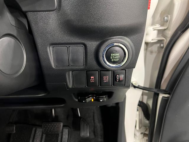 キャストアクティバX 純正フルセグナビ ETC キーフリー純正フルセグナビ ETC ブルートゥース 純正カーペットマット 助手席エアバッグ オートライト アイドリングストップ キーフリーシステム オートエアコン オート格納式ドアミラー 1年保証(埼玉県)の中古車