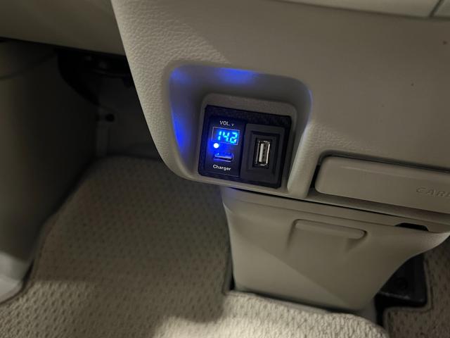 ＮＶ１００クリッパーリオＧ　走行５５４２０キロ／タイヤ４本交換／軽雹害一年保証・走行距離無制限　フルセグナビ　Ｂｌｕｅｔｏｏｔｈ　ＥＴＣ　オートライト　ＨＩＤヘッドライト　両側電動スライドドア（埼玉県）の中古車