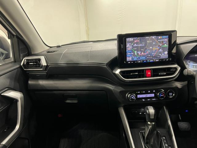 ロッキープレミアム　走行８４９１９キロ／９型フルセグナビ／ドラレコ１年保証距離無制限　走行距離８４９１９キロ　純正フルセグナビ　バックカメラ　ドラレコ　純正マット　サイドエアバッグ　ＬＥＤヘッドランプ　アイドリングストップ　シートヒーター　オート格納式ドアミラー（埼玉県）の中古車