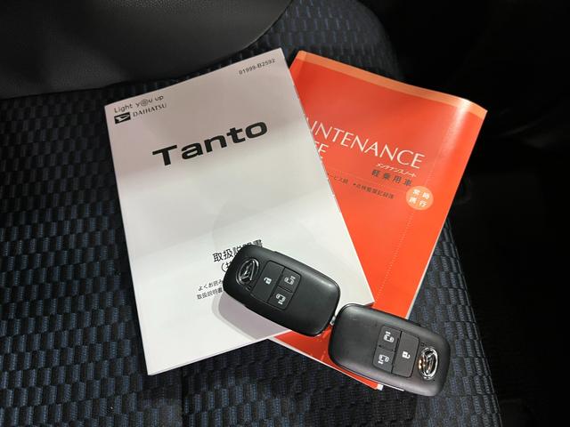 タントカスタムRS 4WD/走行29986キロ/Bカメラ/ドラレコ1年保証距離無制限 走行距離29986キロ フルセグナビ パノラマモニター ドラレコ 純正マット サイドエアバッグ LEDヘッドランプ アイドリングストップ シートヒーター 両側電動スライドドア(埼玉県)の中古車