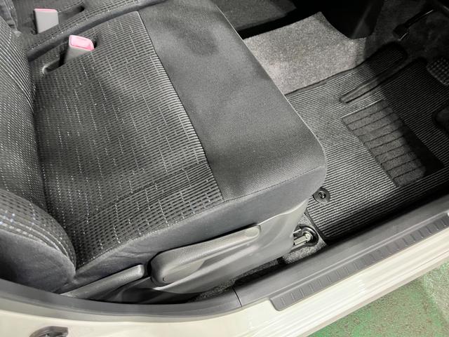 ムーヴカスタム G 走行64483キロ/車検整備付/社外アルミ一年保証・走行距離無制限 LEDヘッドライト アイドリングストップ ベンチシート 助手席エアバック 純正カーペットマット(埼玉県)の中古車