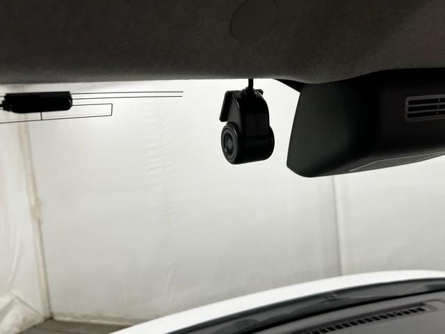 ムーヴキャンバスストライプスＧ　走行２５２２３キロ／ナビ／バックカメラ１年保証・走行距離無制限　Ｂｌｕｅｔｏｏｔｈ　ＥＴＣ　ドラレコ　サイドエアバック　クリアランスソナー　オートライト　ＬＥＤヘッドライト　ベンチシート　シートヒーター　両側電動スライドドア（埼玉県）の中古車