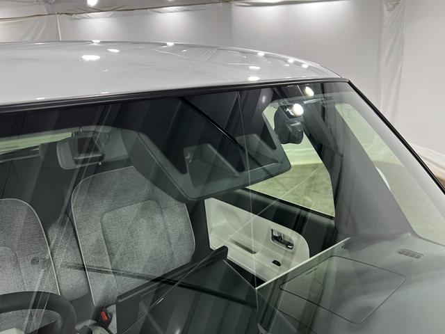 ムーヴキャンバスストライプスＧ　走行２５２２３キロ／ナビ／バックカメラ１年保証・走行距離無制限　Ｂｌｕｅｔｏｏｔｈ　ＥＴＣ　ドラレコ　サイドエアバック　クリアランスソナー　オートライト　ＬＥＤヘッドライト　ベンチシート　シートヒーター　両側電動スライドドア（埼玉県）の中古車